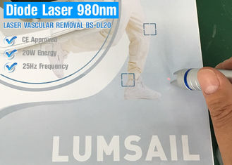 machine vasculaire de retrait de laser de la longueur d'onde 980nm pour le retrait facial de veine d'araignée