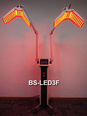 Machine anti-vieillissement de beauté de traitement de peau de lumière de PDT LED maximum à 120mw/Cm2 par personne
