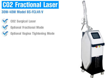 Machine partielle de laser de CO2 de retrait de taupe, machine de laser de CO2 pour des cicatrices d'acné