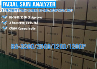 Machine d'analyse de peau de 8800 lux/analyseur de cheveux et de peau pour l'analyse cutanée de peau